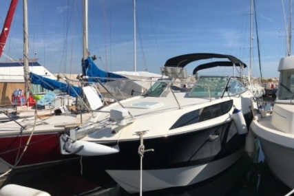 Bayliner 255 SUNBRIDGE for sale in France for €40,000 (£34,552) Bayliner 255 SUNBRIDGE for sale in France for €40,000 (£34,552)