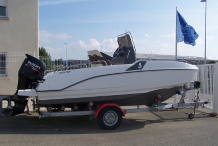 Beneteau Flyer 5.5 Spacedeck for sale in France for €23,500 (£21,110)