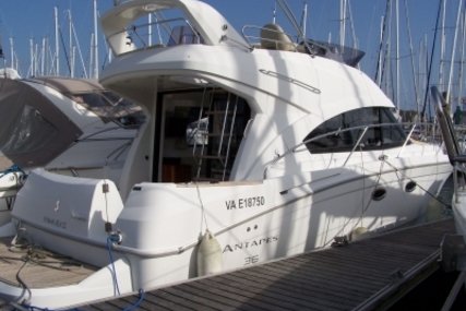 Beneteau Antares 36 for sale in France for €145,000 (£124,068)