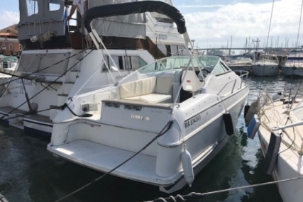 Chris-Craft 232 CROWN for sale in France for €13,000 (£11,505)