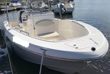 Robalo 180 R for sale in United States of America for $38,800 (£29,334)