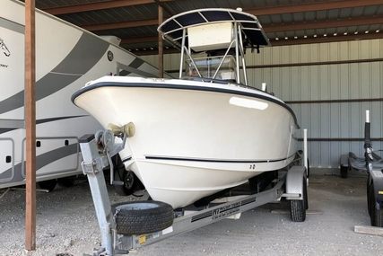 Sea Hunt Triton 212 for sale in United States of America for $17,500 (£13,434)