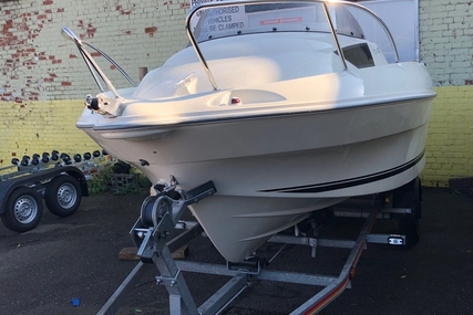 Quicksilver 470 Activ Cruiser for sale in United Kingdom for £9,999