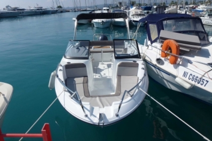 Jeanneau Cap Camarat 6.5 BR for sale in France for €36,000 (£31,524)
