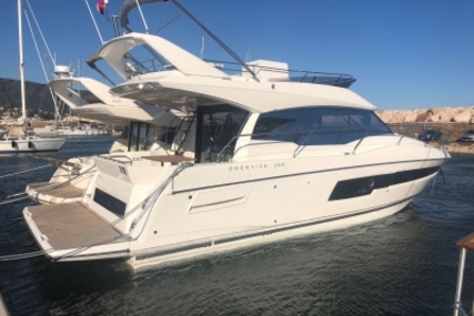 Prestige 460 for sale in France for €789,000 (£694,493)