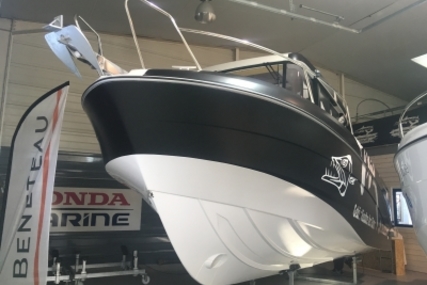 Beneteau Barracuda 8 for sale in France for €79,500 (£69,838)
