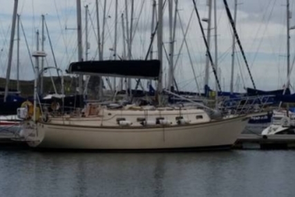 Island Packet 320 for sale in Ireland for €67,000 (£59,256) Island Packet 320 for sale in Ireland for €67,000 (£59,256)