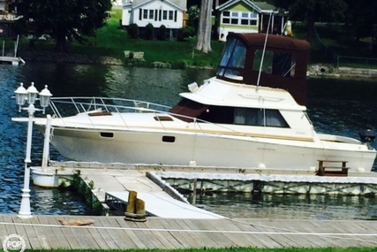 Silverton 34 Convertable for sale in United States of America for $17,500 (£13,387)