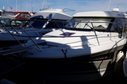 Jeanneau NC 9 for sale in France for €105,000 (£91,976)