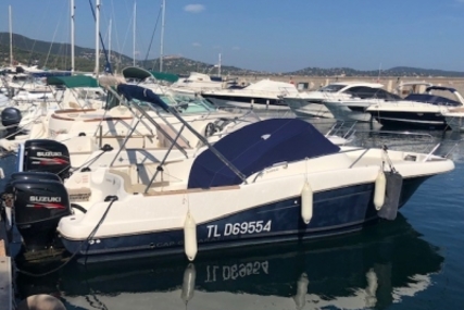 Jeanneau Cap Camarat 755 WA for sale in France for €35,000 (£30,669)