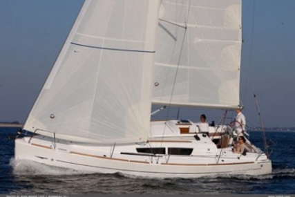 Jeanneau Sun Odyssey 33i for sale in United Kingdom for £62,500