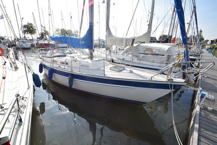 Hallberg-Rassy 312 MkII for sale in Netherlands for €42,500 (£38,352) Hallberg-Rassy 312 MkII for sale in Netherlands for €42,500 (£38,352)