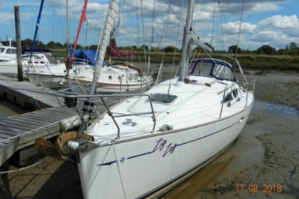 Jeanneau Sun Odyssey 35 Lifting Keel for sale in United Kingdom for £64,995