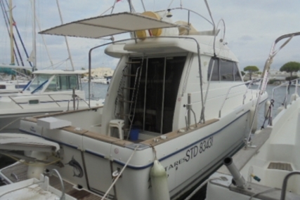 Beneteau Antares 10.80 for sale in France for €94,000 (£84,419)