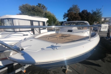 Jeanneau Cap Camarat 7.5 WA for sale in France for €42,900 (£37,579)