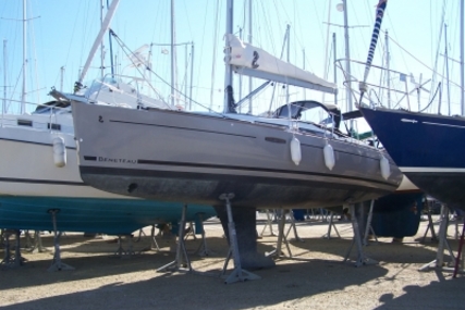 Beneteau Oceanis 31 for sale in France for €92,000 (£82,642)