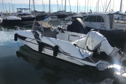 Beneteau Flyer 7.7 Sundeck for sale in France for €60,000 (£52,914)