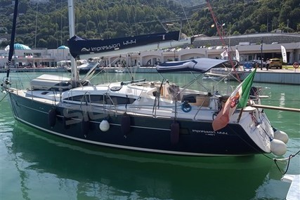 Elan Impression 444 for sale in Italy for €155,000 (£132,121)