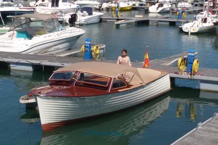 Chris-Craft Chris Craft 23 Deluxe for sale in Spain for €72,000 (£63,638)
