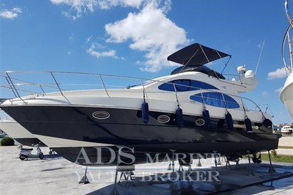 Azimut Yachts 42 Flybridge for sale in Croatia for €219,000 (£192,768)