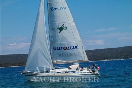 Dehler 35 CWS for sale in United States of America for €49,500 (£44,601)