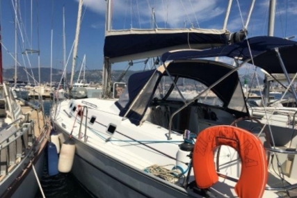 Beneteau Cyclades 43.4 for sale in France for €89,000 (£78,568)