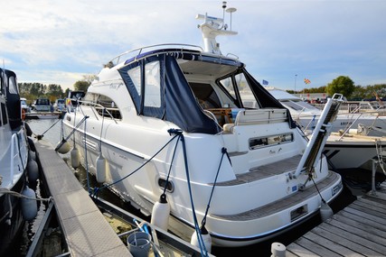 Sealine 390 Statesman Flybridge for sale in Belgium for €190,000 (£165,199)