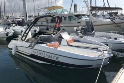 Beneteau Flyer 6.6 Sportdeck for sale in France for €39,000 (£34,245)