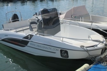 Beneteau Flyer 5.5 Spacedeck for sale in France for €20,000 (£17,532)