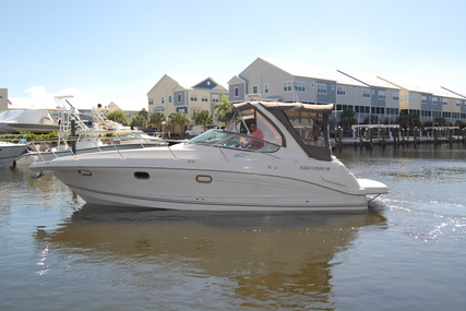 Four Winns 328 Vista for sale in United States of America for $69,950 (£54,479)