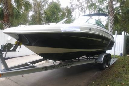 Sea Ray 210 Sundeck for sale in United States of America for $26,000 (£20,545)