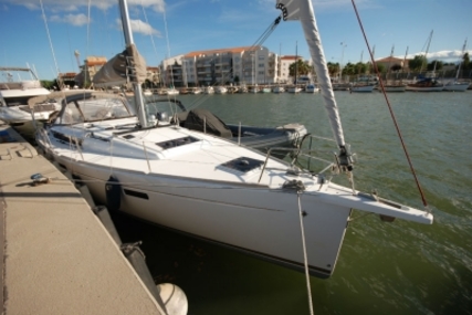 Jeanneau Sun Odyssey 479 for sale in France for €299,000 (£256,188) Jeanneau Sun Odyssey 479 for sale in France for €299,000 (£256,188)