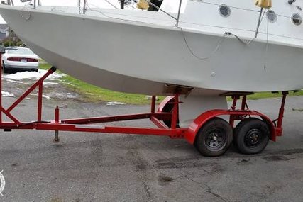 Custom 24 for sale in United States of America for $17,500 (£13,481)