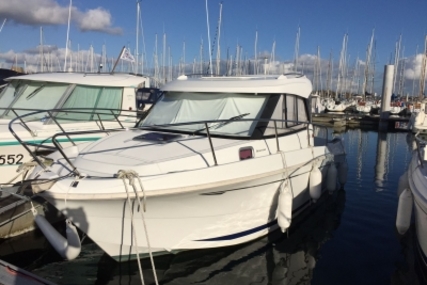 Beneteau Antares 7.80 for sale in France for €36,900 (£32,312)