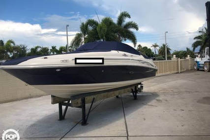 Sea Ray 220 Sundeck for sale in United States of America for $26,700 (£20,795)