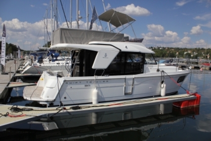 Beneteau Swift Trawler 30 for sale in Sweden for kr1,879,200 (£154,653)