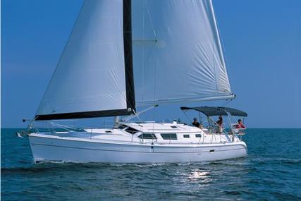 Hunter 44 Deck Salon for sale in United States of America for $145,000 (£109,626)