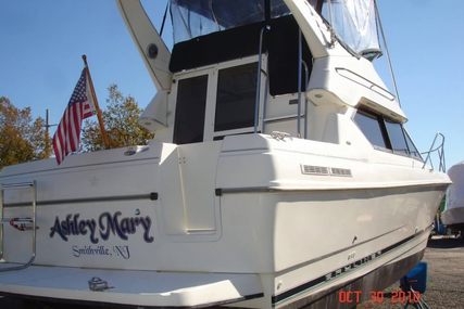 Bayliner 2859 Ciera Command Bridge for sale in United States of America for $30,000 (£23,068)