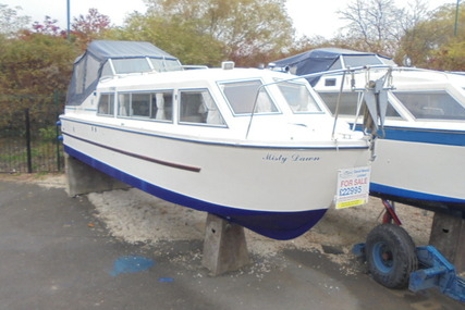Viking Yachts 28 Narrow Beam 'Misty Dawn' for sale in United Kingdom for £22,995