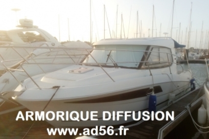 Beneteau Antares 880 HB for sale in France for €54,000 (£47,335) Beneteau Antares 880 HB for sale in France for €54,000 (£47,335)