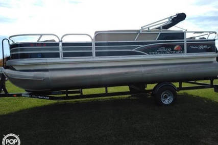 Sun Tracker Fishin Barge 20 DLX Signature for sale in United States of America for $25,300 (£20,889)