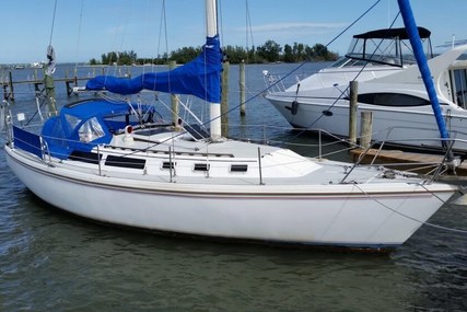 Catalina 34 for sale in United States of America for 31,700 $ (24,432 £)