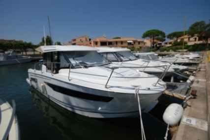 Jeanneau Merry Fisher 895 for sale in France for €117,000 (£103,237)