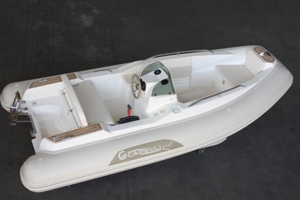 Capelli Tender line Tempest 410 yacht for sale in United Kingdom for £21,995