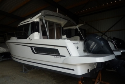 Jeanneau Merry Fisher 795 for sale in France for €63,000 (£54,931)