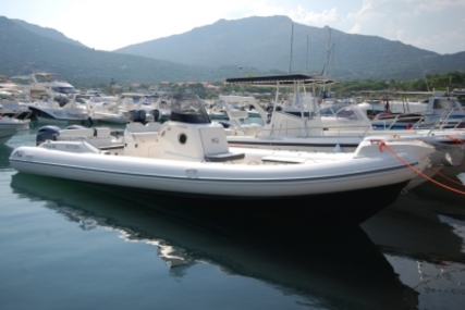 Nuova Jolly 30 Prince for sale in France for €127,000 (£112,061)
