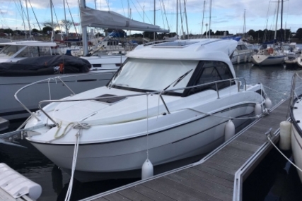 Beneteau Antares 7 OB for sale in France for €47,900 (£41,988)