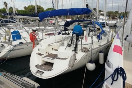 Jeanneau Sun Odyssey 42.1 for sale in France for €66,000 (£57,546)