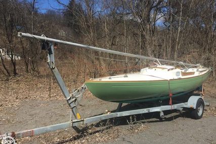 McVay Bluenose for sale in United States of America for 7 500 $ (5 925 £)