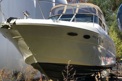 Sea Ray 32 for sale in United States of America for $38,900 (£30,290)